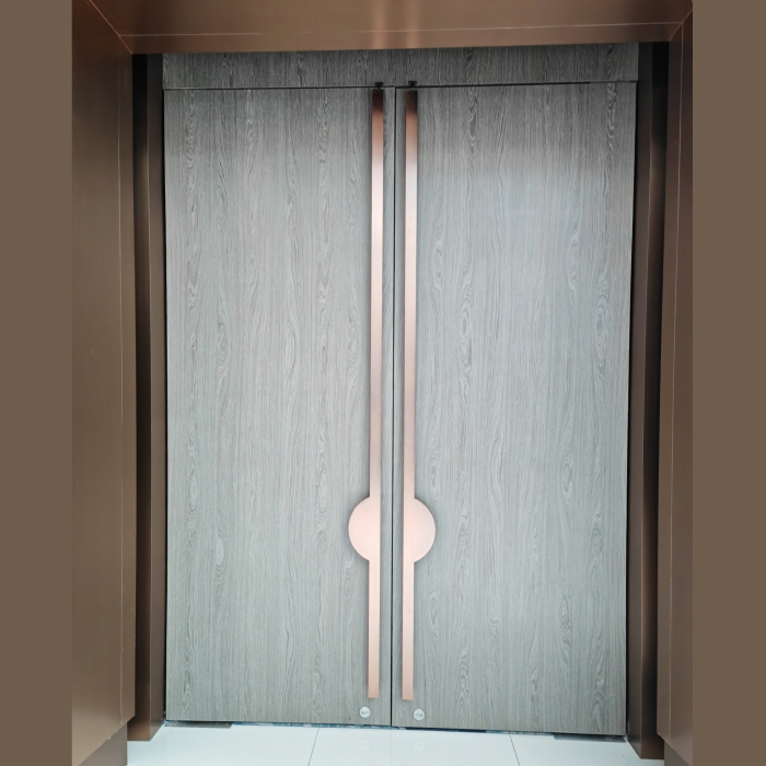 Antique Brass Push–Pull Entrance Door Handles