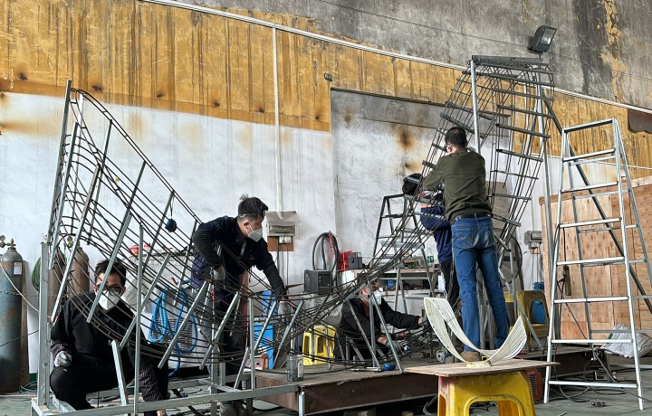 Manufacturing process custom stainless steel sculpture