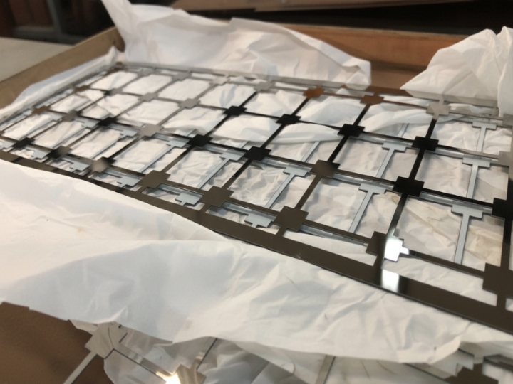 Polished finishes stainless steel room dividers