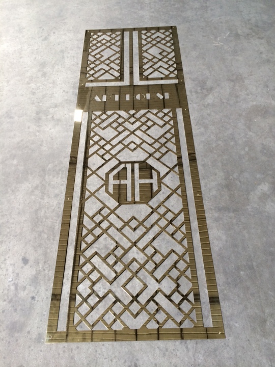 Details of PVD gold stainless steel room divider