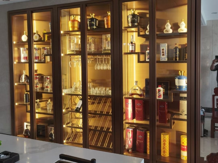 PVD Brass Stainless Steel Wine Cabinet