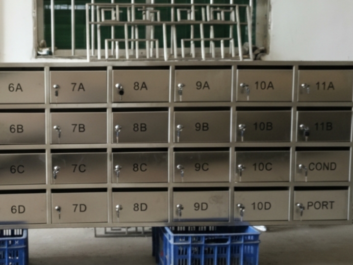 Large Stainless Steel Apartment Locking Mailboxes